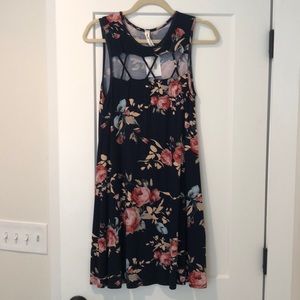 Nwt navy floral strappy dress sz small